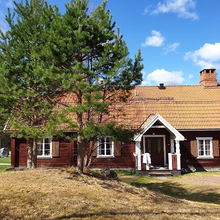 Апартаменты Siljansfors Semesterlagenhet Мора Экстерьер фото