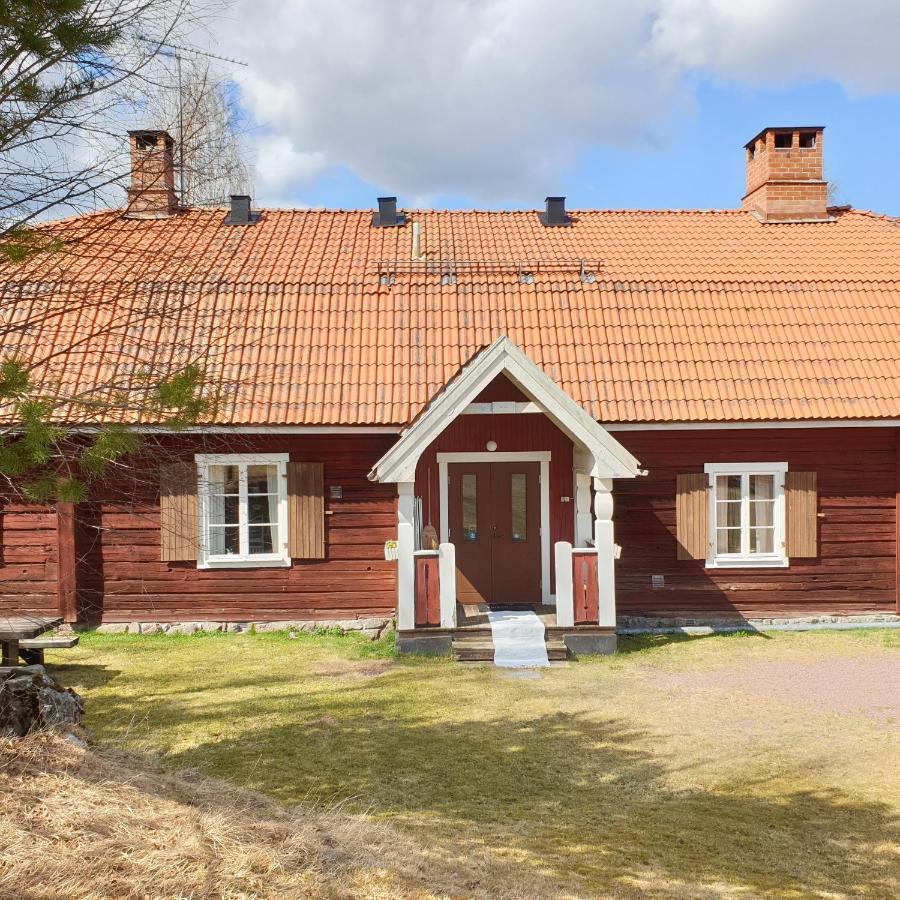 Апартаменты Siljansfors Semesterlagenhet Мора Экстерьер фото